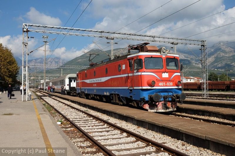 voz željeznička stanica crna gora